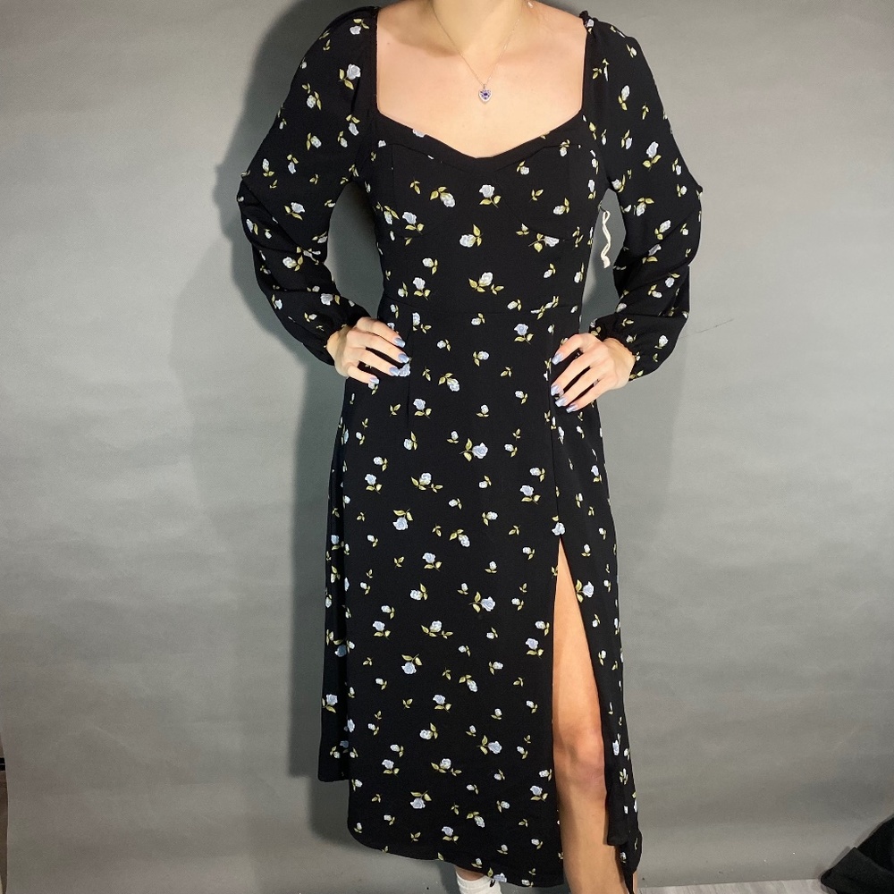Forever 21 Floral Black Midi Dress Size M
